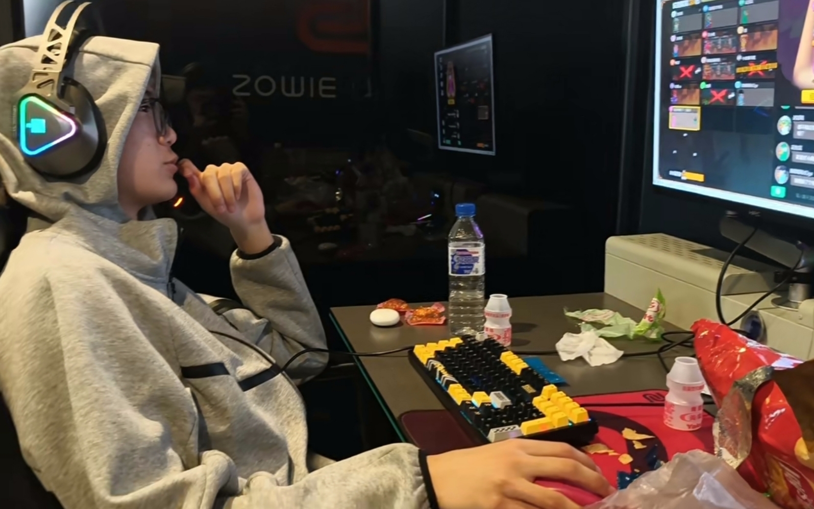 孙继远上网吧